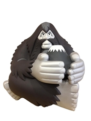 Bigfoot's Shadowman Fujisan Vinyl Toy Figure by Dragatomi